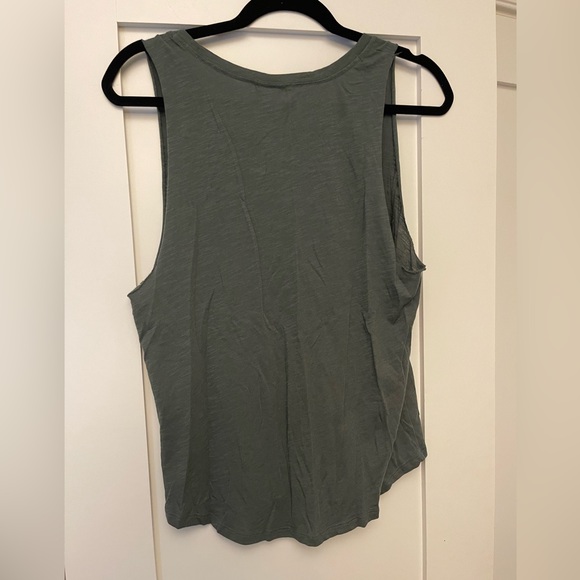 PINK Tank Top - Picture 3 of 3